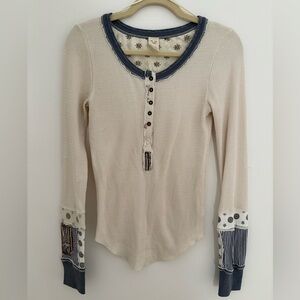 We the Free Thermal size Medium